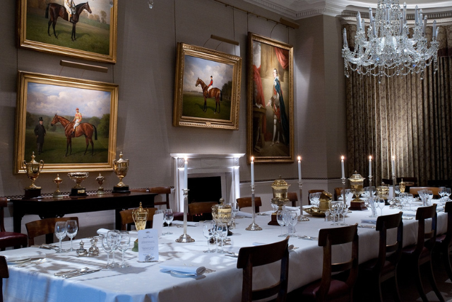 Jockey Club Room Tour Image - 640 x 427px